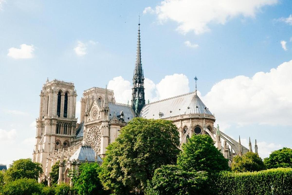 NOTRE DAME, SAINTE-CHAPELLE E CONCIERGERIE