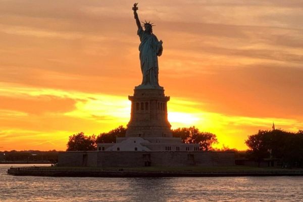 CRUZEIRO TURÍSTICO EM NOVA YORK