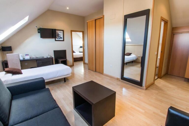 HOTEL SUITES FERIA DE MADRID