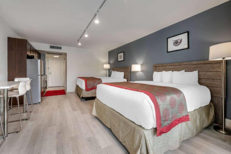 Ramada Plaza by Wyndham Marco Polo Beach Resort