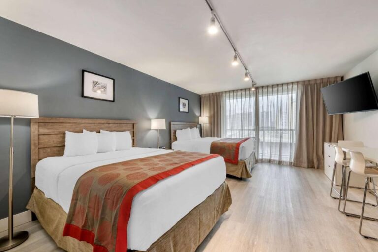 Ramada Plaza by Wyndham Marco Polo Beach Resort