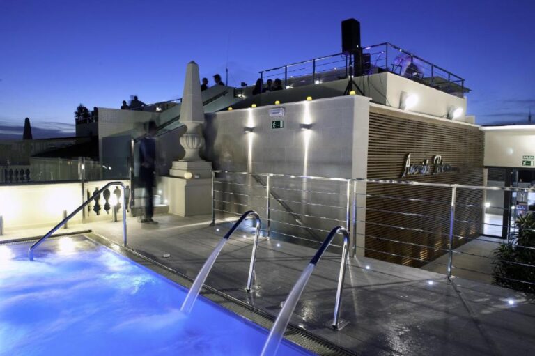 EL AVENIDA PALACE HOTEL