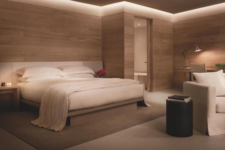 The Miami Beach Edition