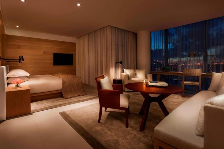 The Miami Beach Edition