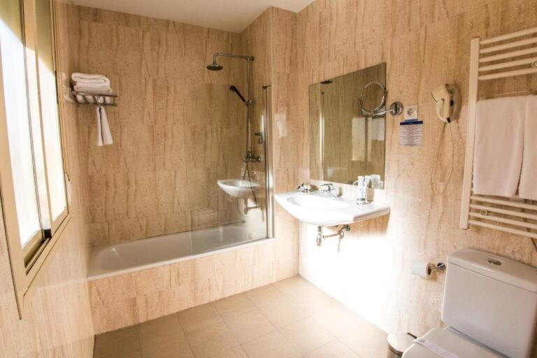 HOTEL SUITES FERIA DE MADRID