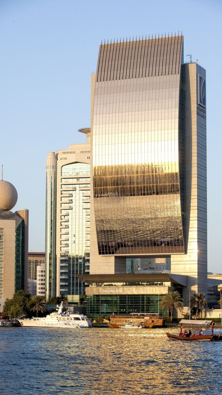 HAMPTON BY HILTON DUBAI AL SEEF - MOBILE